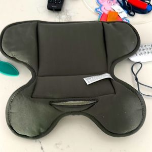 COPY - Doona infant insert only!